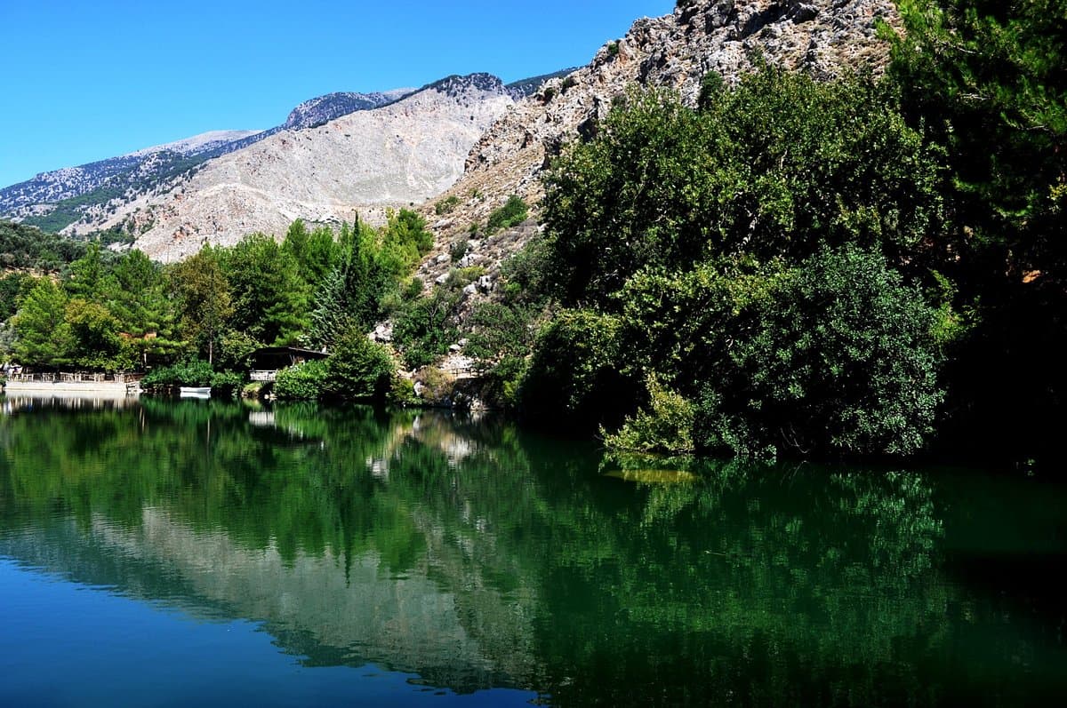 Λίμνη Ζαρός 2